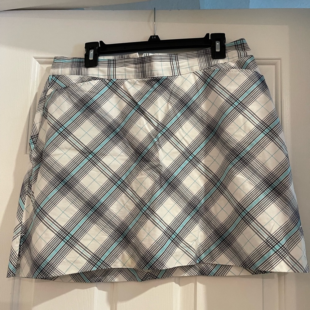 Golf skort size 10